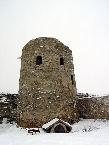 Дом на горке фото Дом на горке фото