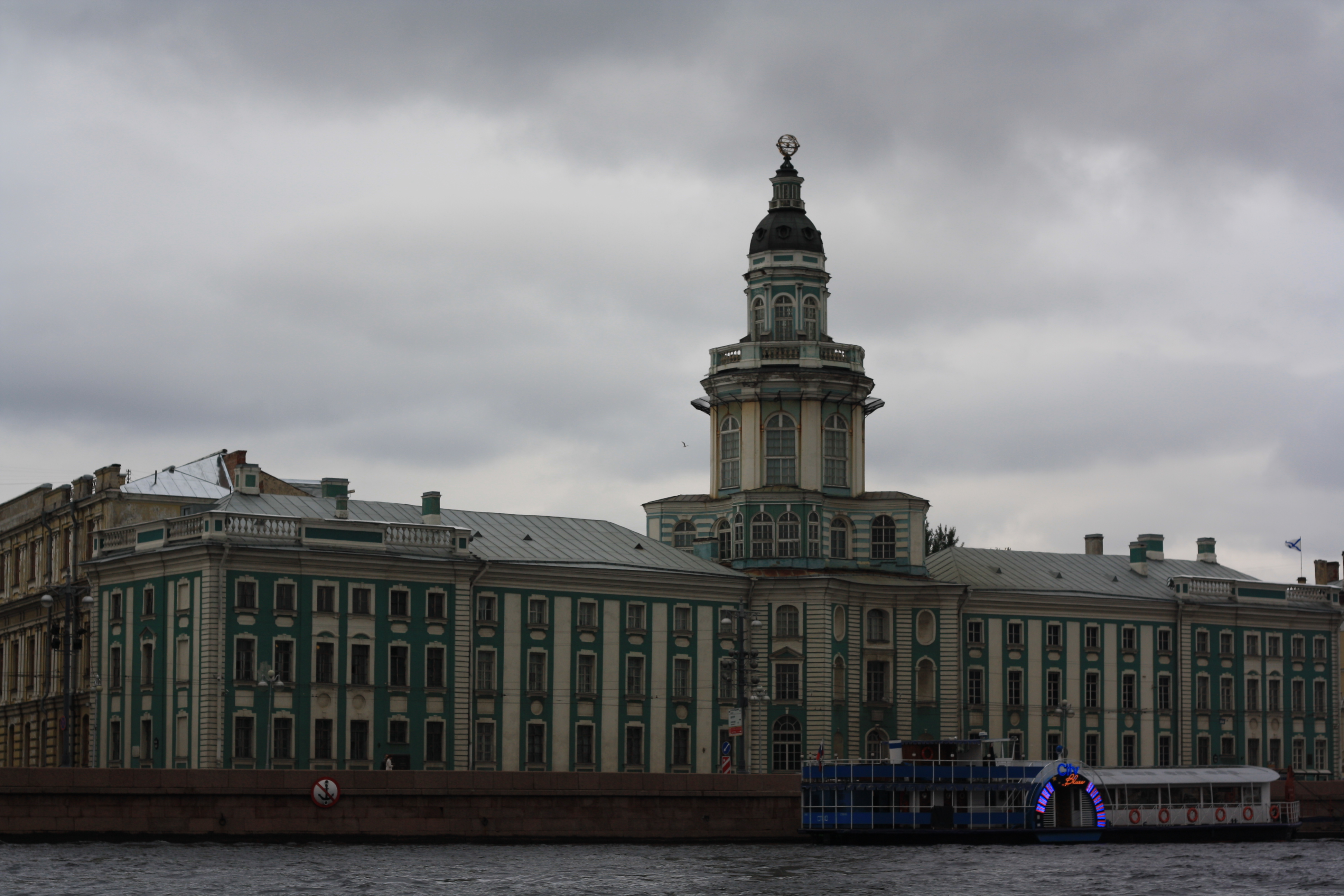 Цена на памятники санкт петербурга тонкости туризма санкт по Череповец памятник ивану сусанину поставлен в костроме