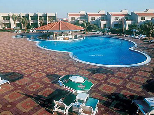 Bm beach resort 4 рас эль хайма фото